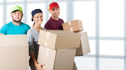Fragile item packing and wrapping service in Wealdstone for safe transport